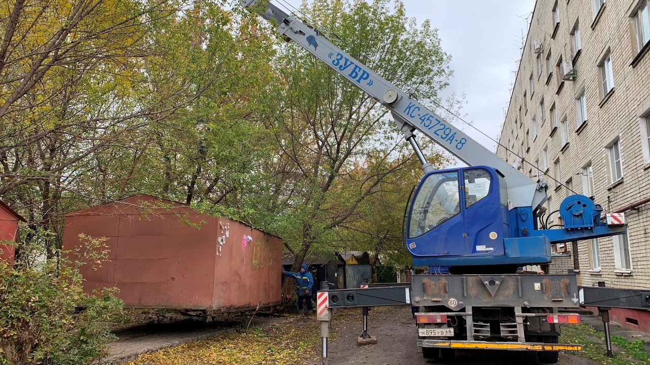 Объекты, установленные в охранных зонах теплосетей, могут помешать летней перекладке сетей отопления и ГВС к домам 20,5 тысяч жителей Тамбова